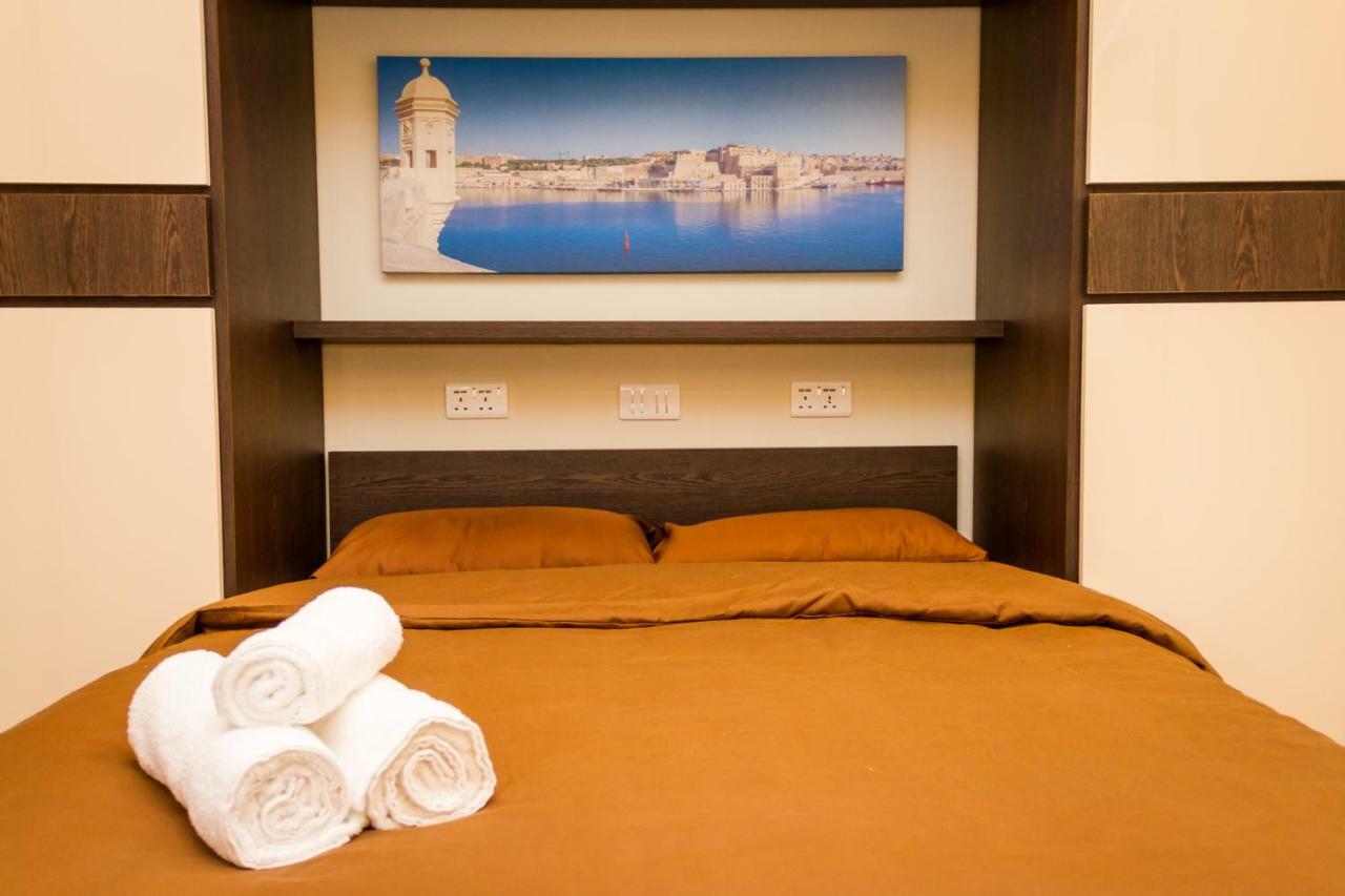 Lux Apartments Xghajra Extérieur photo